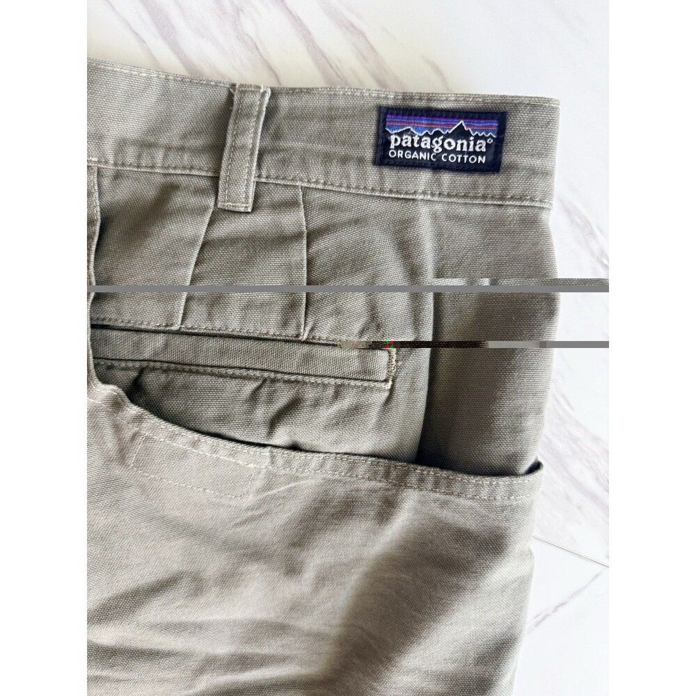 VTG Patagonia Size 40 Men’s Stand Up Shorts Olive Green Canvas Organic Cotton
